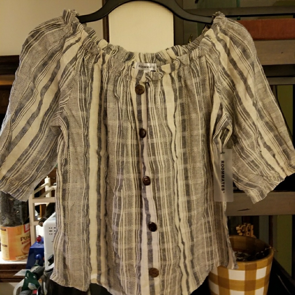 RoomMates Blouse